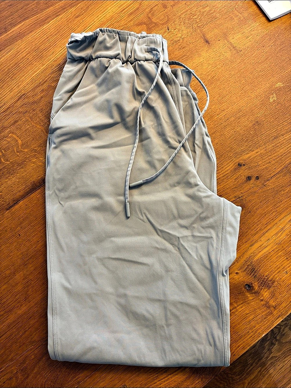 lululemon WovenAir Cinchable Cuff High-Rise Jogger WomensGray Jogger Pants